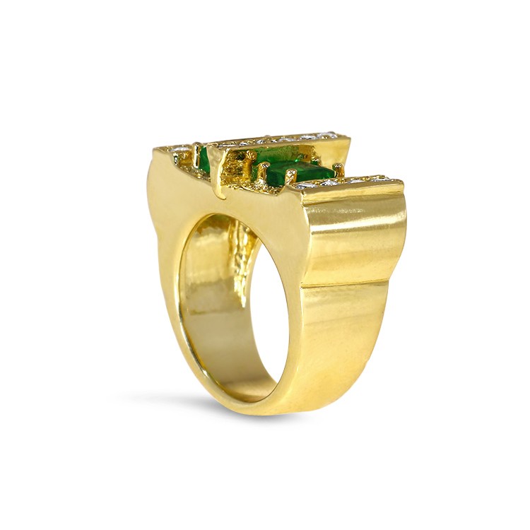 NOUVELLE Emeralds and Diamonds Ring