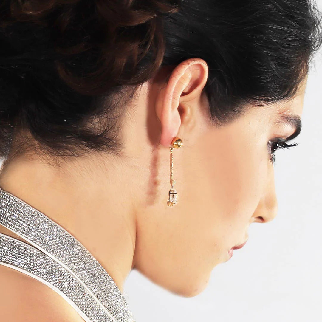 Pear Cut Diamonds Gold Earrings