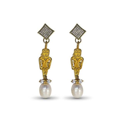 SPIRITUAL Figure Pearls and Diamond Earrings