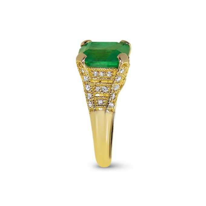 CLASSIC Emerald and Diamonds Ring - Image 4