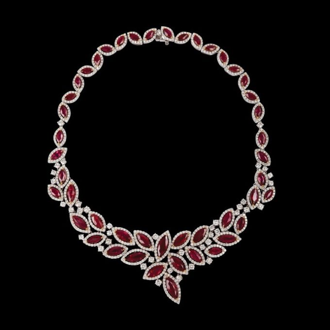 MAGNIFICENCE Rubies and Diamonds Necklace - Image 3
